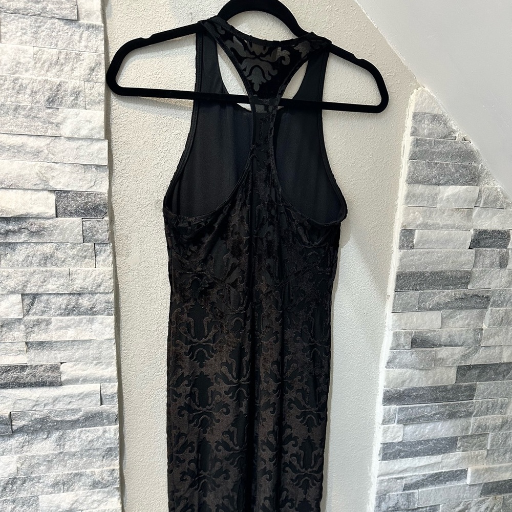 Pins & Needles Black Sleeveless Halter Midi Dress - Picture 4 of 12
